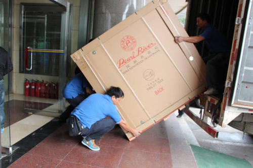 保康钢琴贵重工艺品无忧运